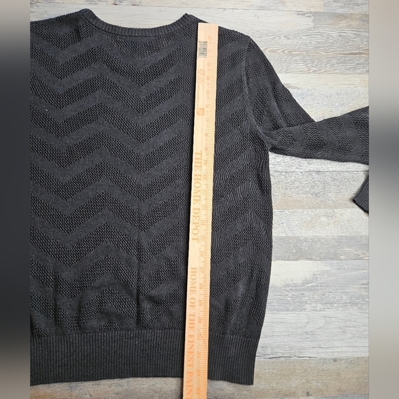 ModCloth Small Black Chevron Pattern Long Sleeve top - Picture 6 of 9